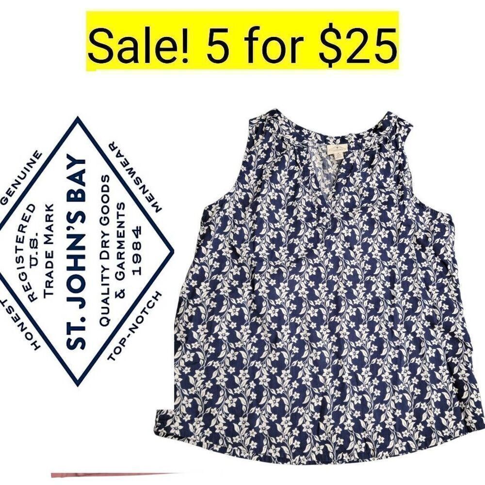St. John's Bay Sleeveless Blouse Blue & White Cottagecore Floral Sale 5 for $25